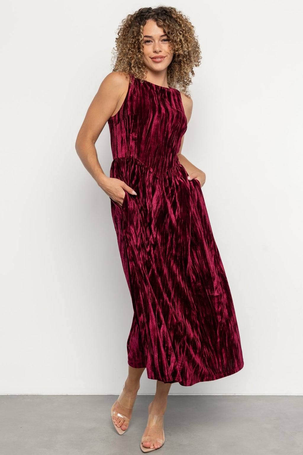 Octavia Velvet Midi Dress | Cranberry