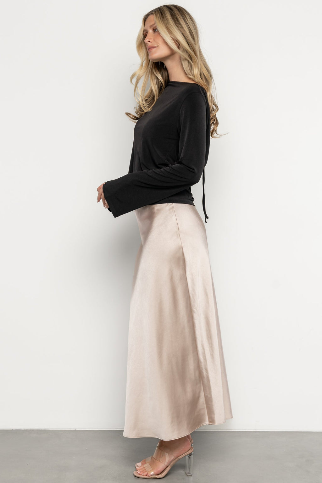 Tasia Drape Back Top | Black