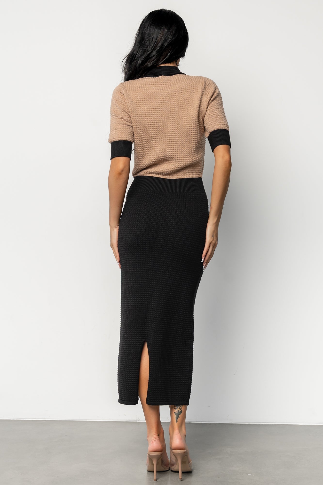 Gwendolyn Collared Midi Dress | Black + Mocha