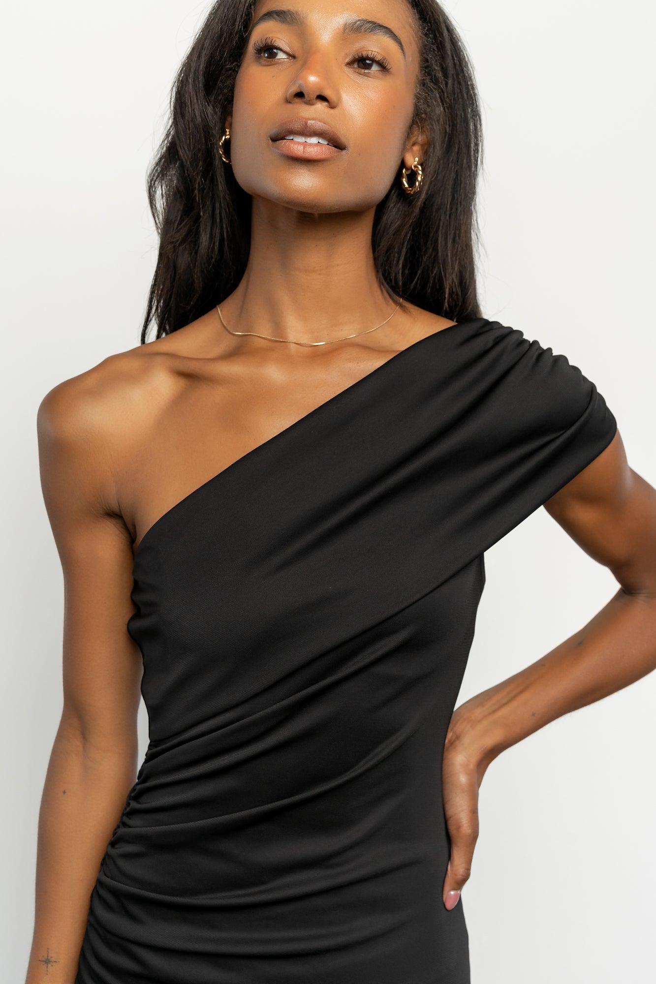 Leon One Shoulder Gown | Black