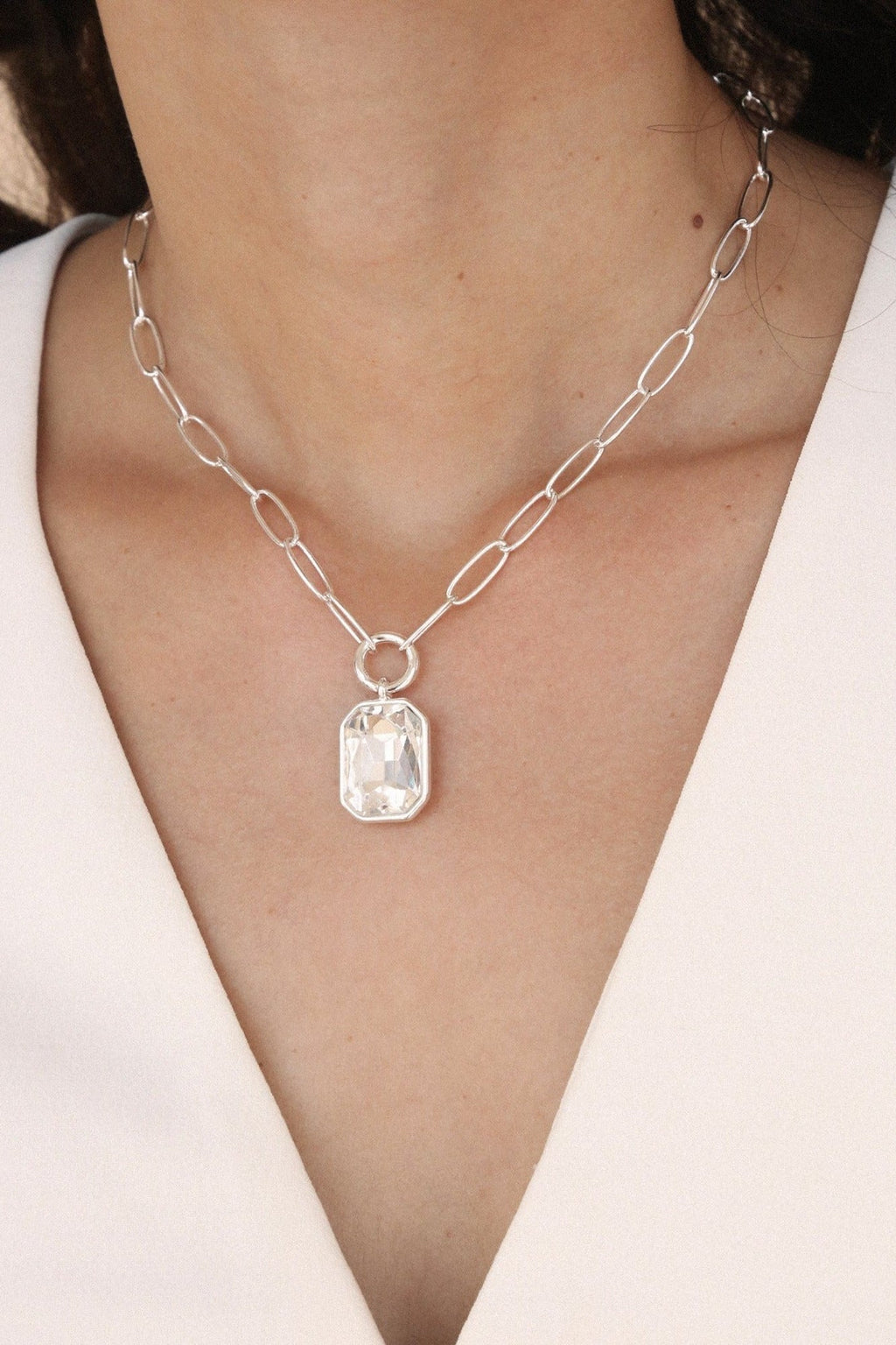 Deco Pendant Necklace