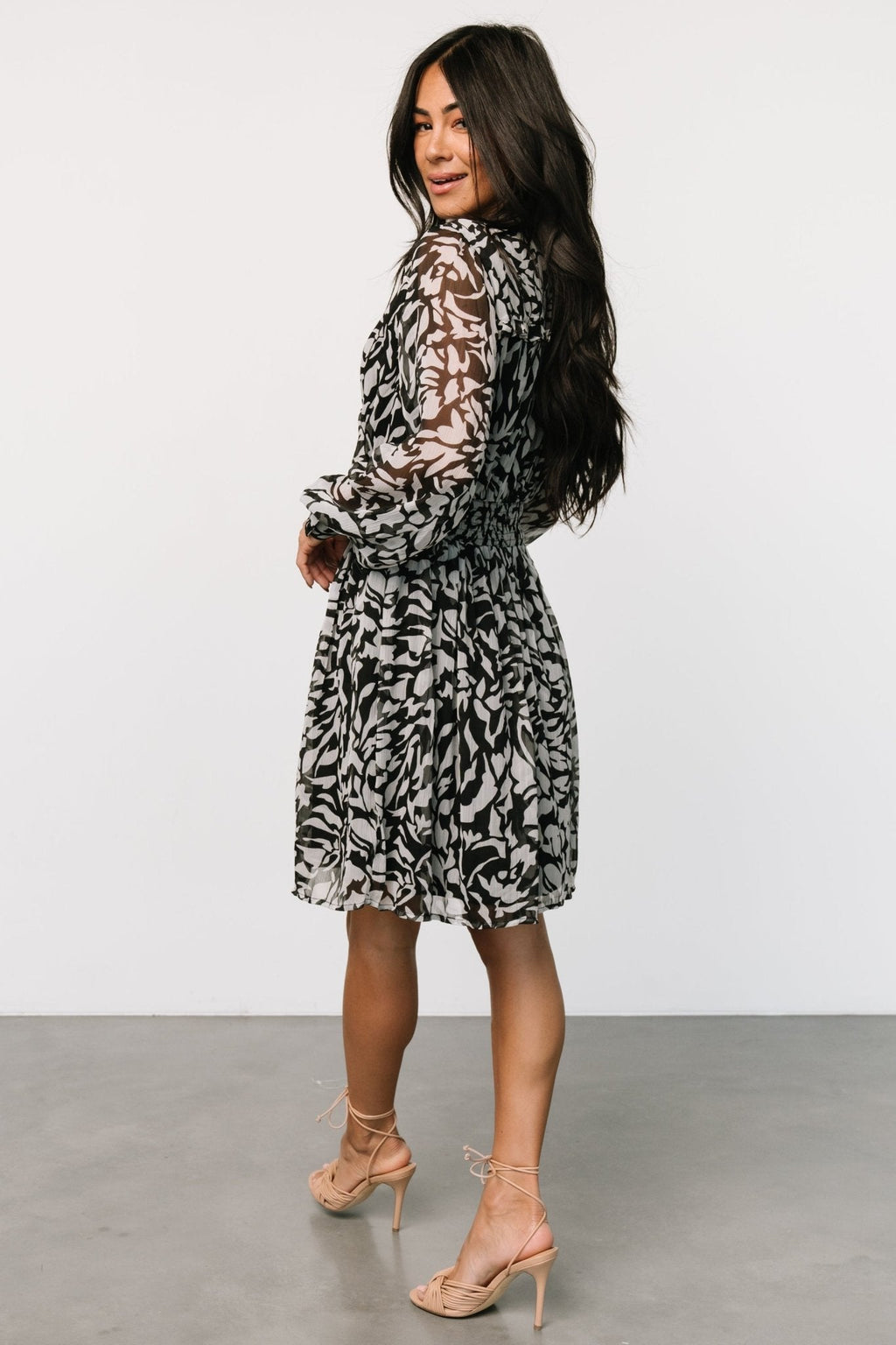 Anne Short Dress | Black Print