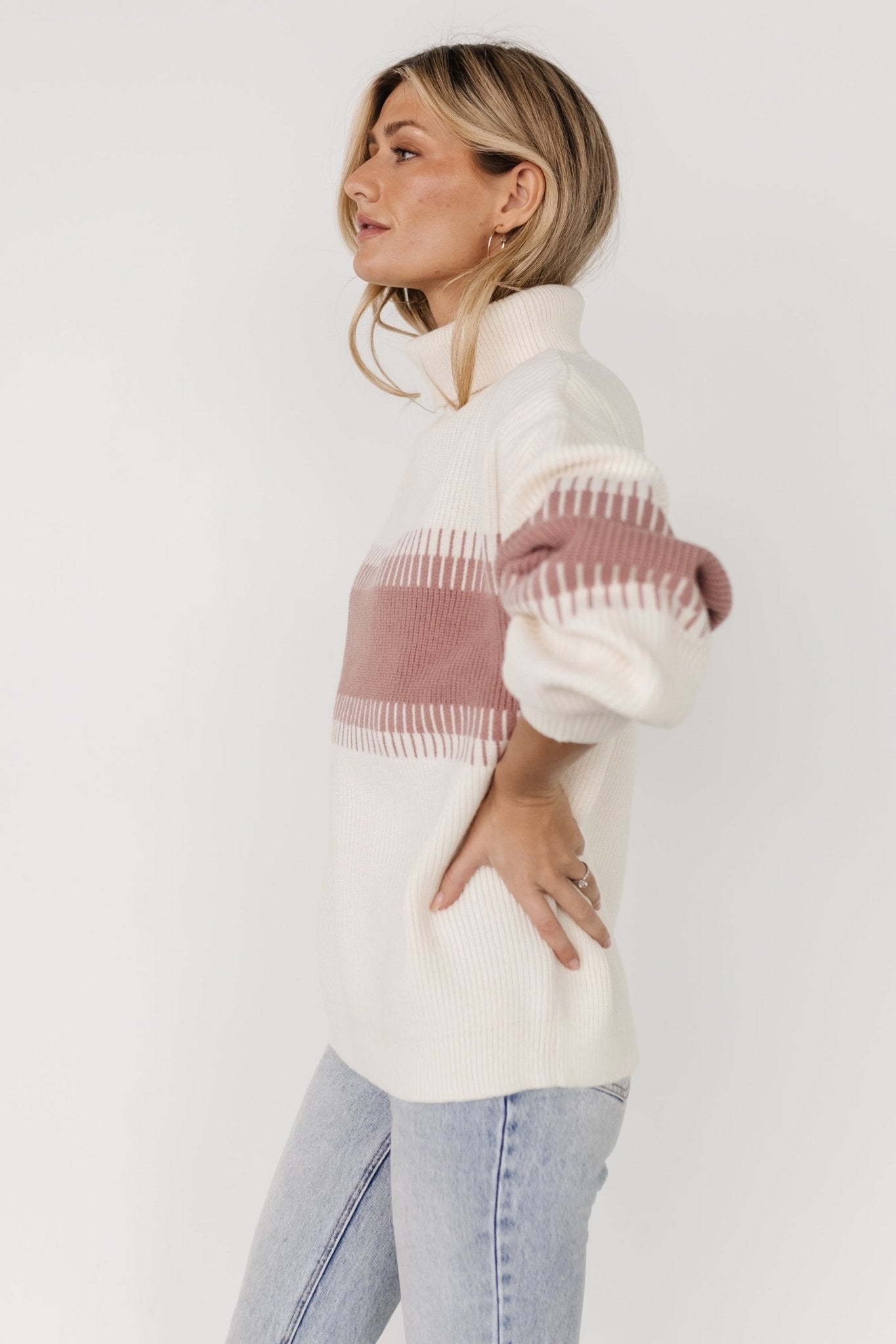 Antonov Turtle Neck Sweater | Mauve + Cream