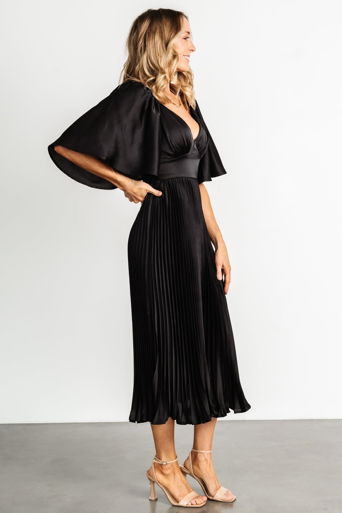 Aubree Pleated Dress | Black