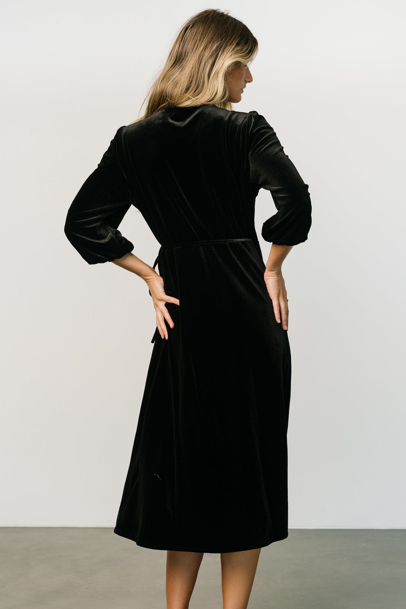 Beckinsale Velvet Wrap Dress | Black