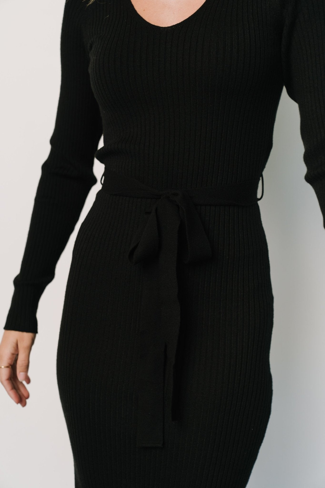 Blayne Ribbed Midi Dress | Black