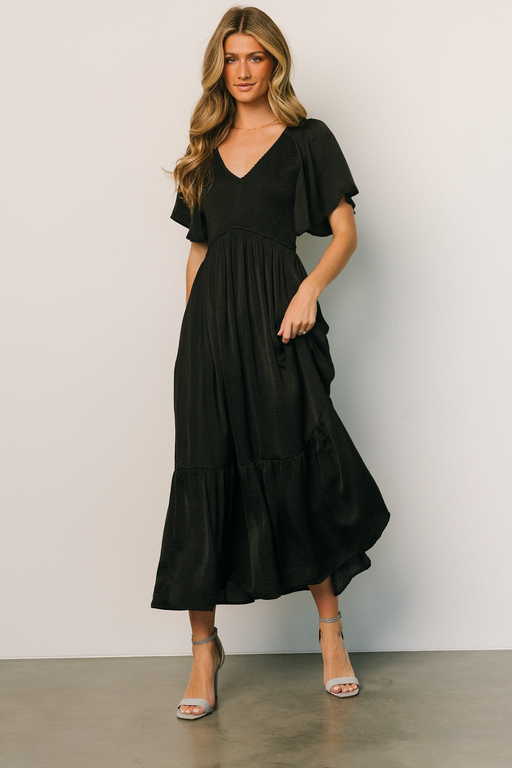 Lovell Smocked Midi Dress | Black
