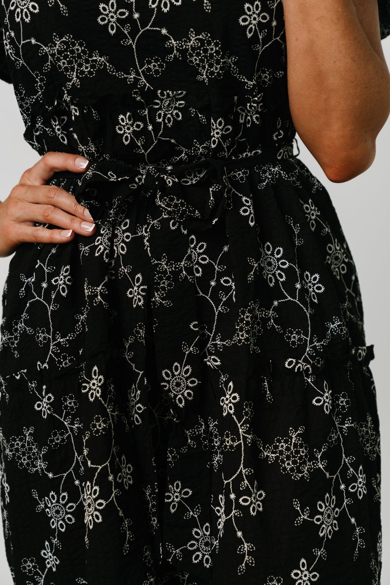 Odeya Tiered Midi Dress | Black + White