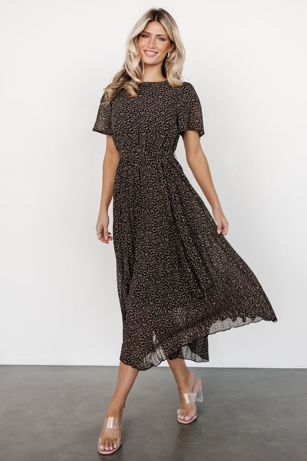 Prim Pleated Dress | Black Print