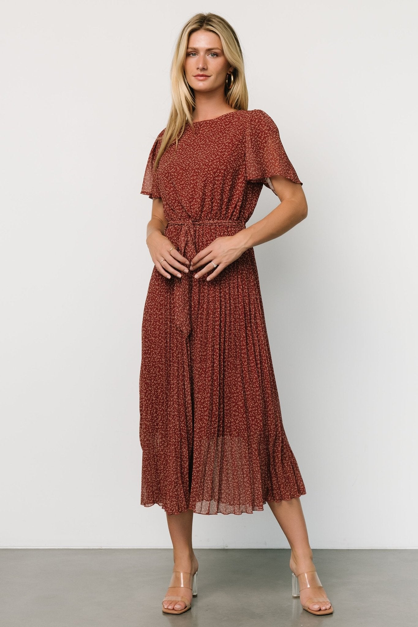 Prim Pleated Dress | Dark Rust