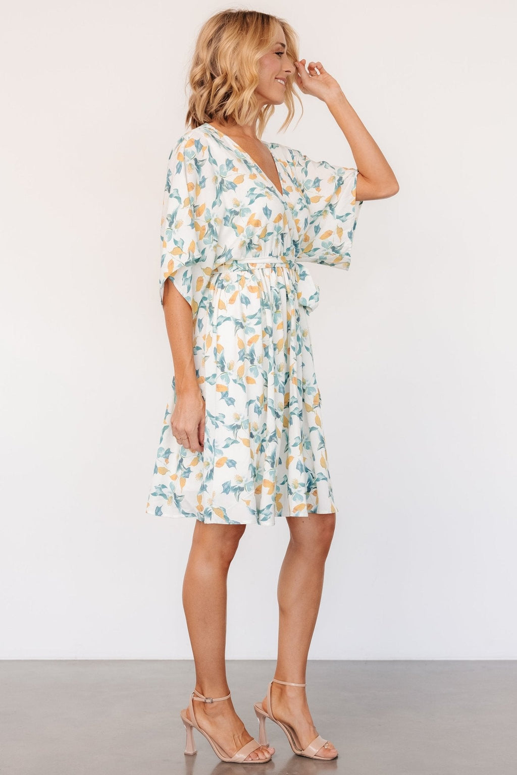 Raina Kimono Short Dress | Off White Multi Floral